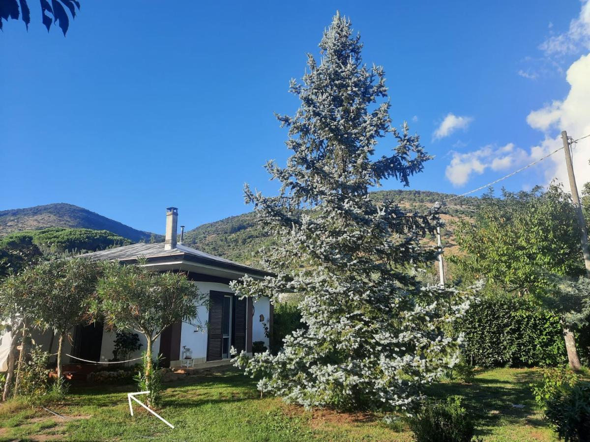 Casetta In Collina Sezze Exterior photo