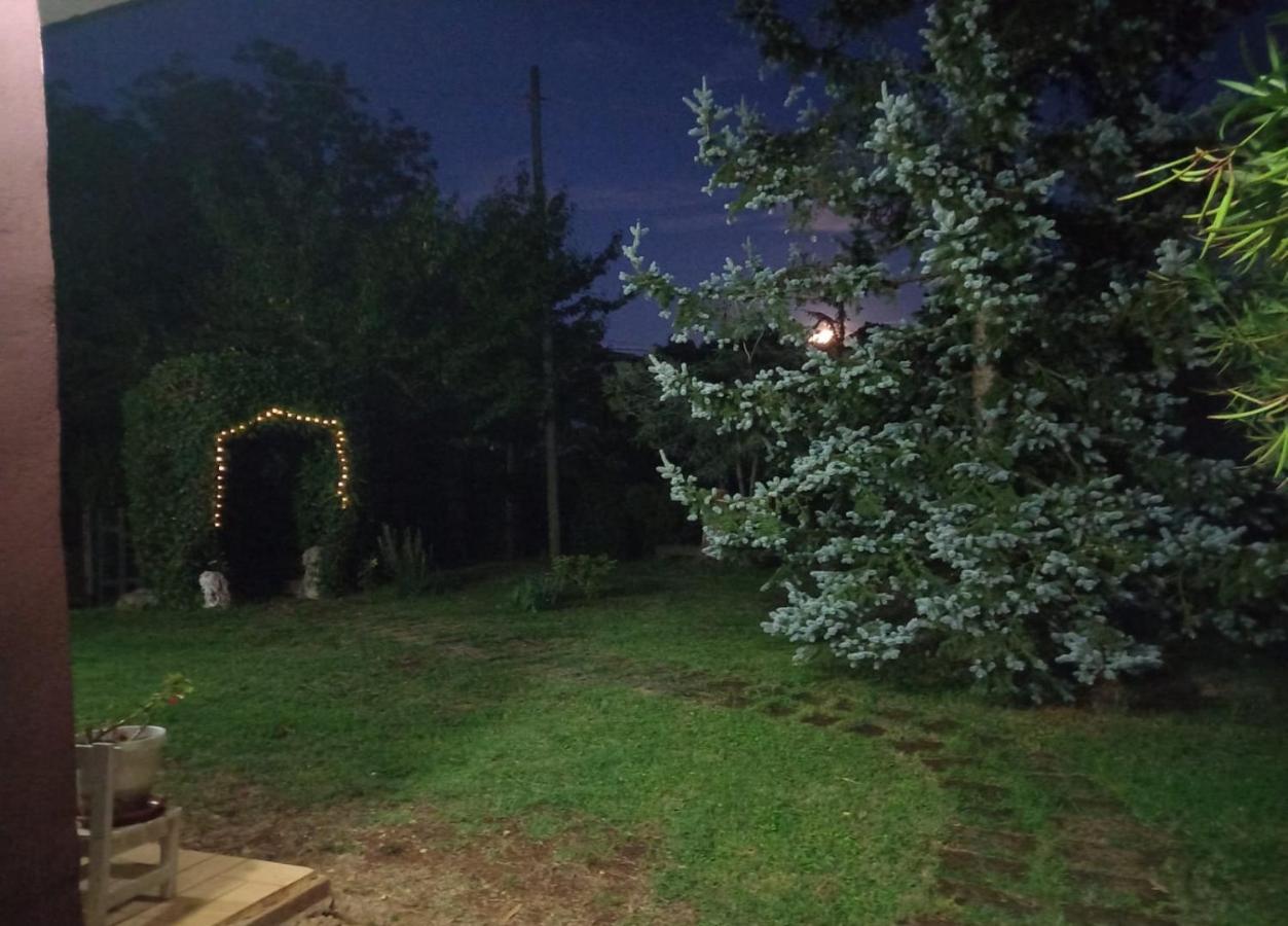 Casetta In Collina Sezze Exterior photo