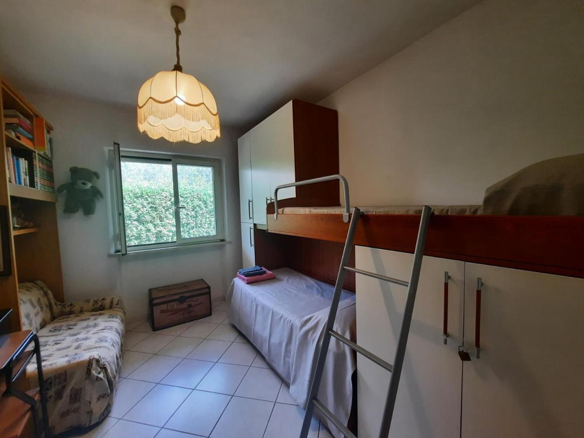 Casetta In Collina Sezze Exterior photo